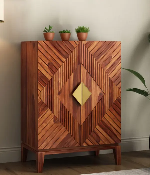 Sunslow Sheesham Wood Bar Cabinet (Honey Finish)
